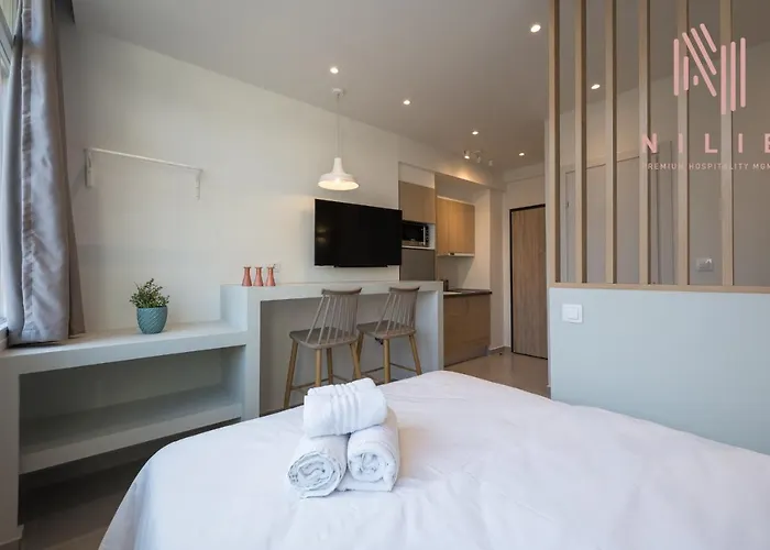Yellow Door, Nilie Hospitality Mgmt דירה סלוניקי